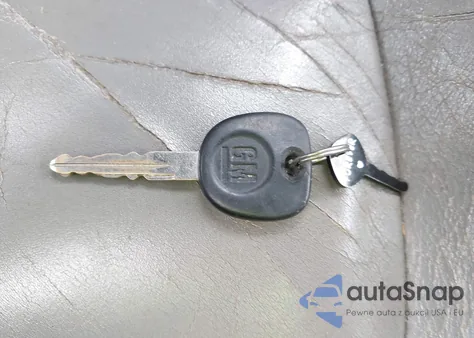 2003 Oldsmobile Bravada из США, поврежденный, VIN 1GHDT13S632118939